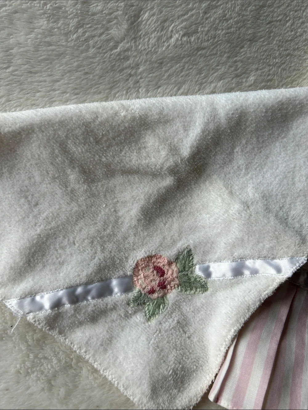 Vintage Embroidered Floral White Hand Towel and washcloth with Pink Stripe Trim